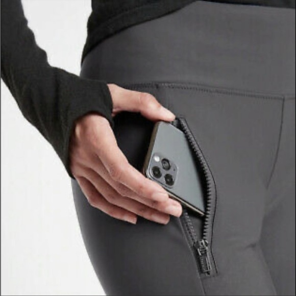 NWOT Athleta Stellar pants. - Picture 6 of 10